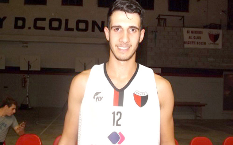 Básquet
Matías Romero, un presente que lo tiene como destacado en Colón de Chivilcoy