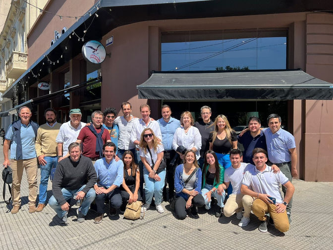 Ni una provincia ni un gobernador pueden definir las obras de 135 municipios