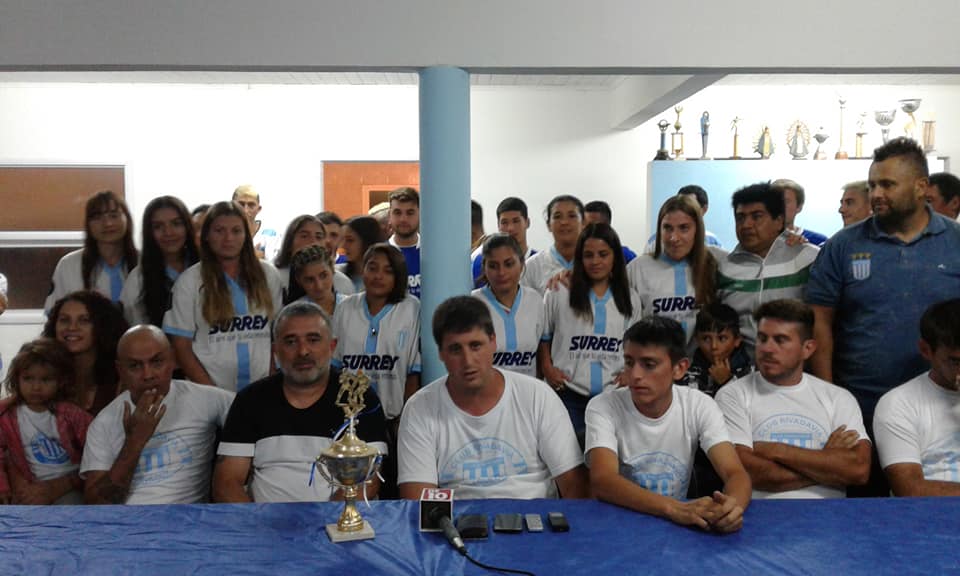 Fútbol
Presentación oficial del Nuevo Rivadavia