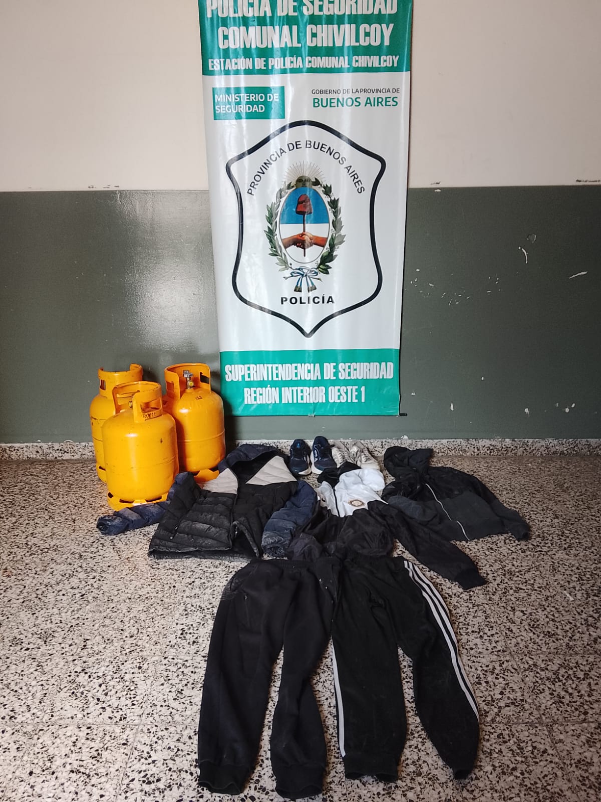 Robo a ferretería esclarecido: tres menores aprehendidos y recuperaron elementos sustraídos