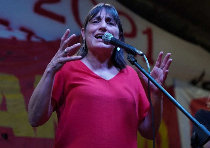 La gente puede confiar en nosotros porque no se van a encontrar con personas que vendan su voto ni con gente que pueda ser presionada por el gobierno norteamericano o por ningún otro sector del poder