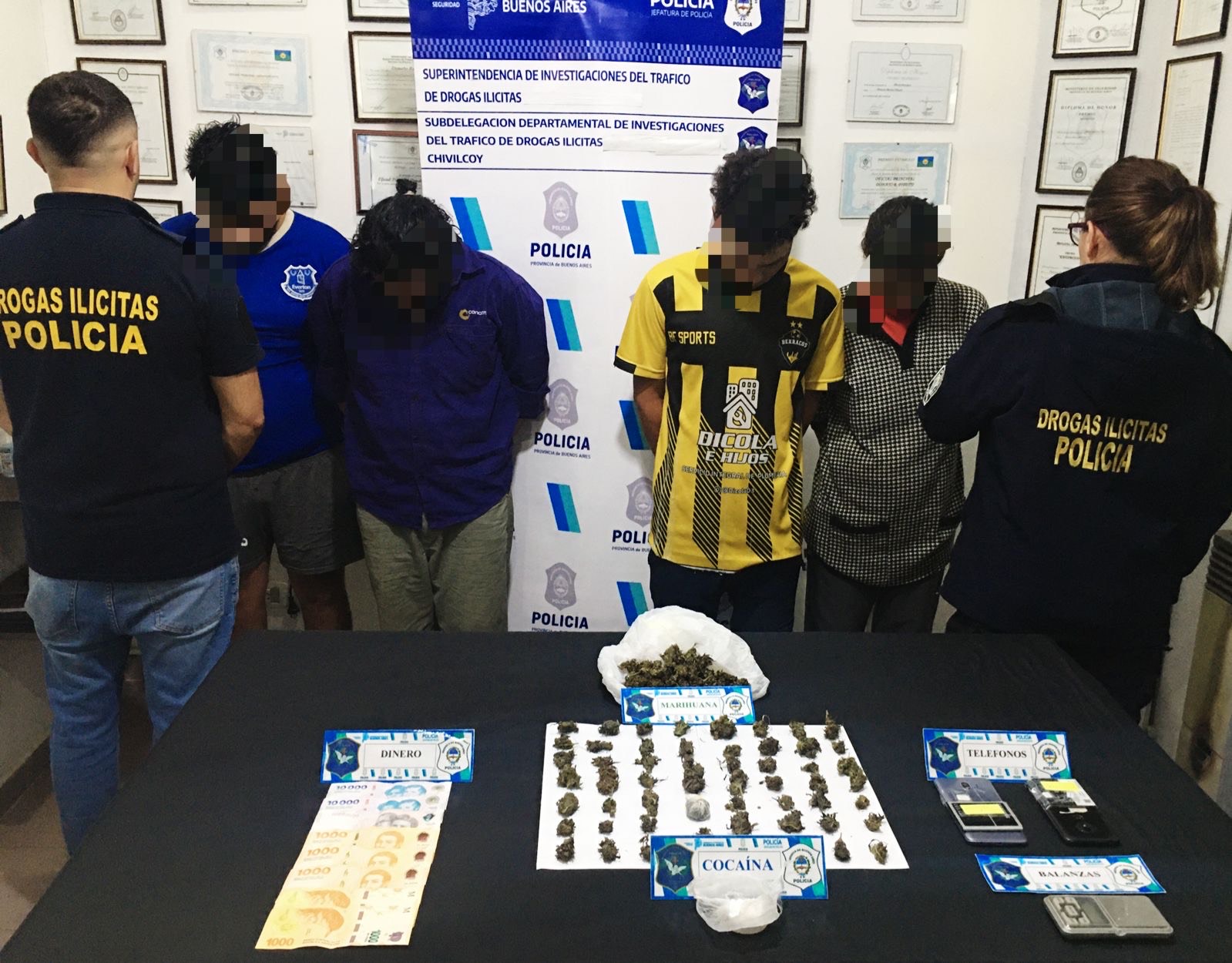 En Mercedes cayó otro integrante de la banda que comercializaba estupefacientes y ya son cinco las personas detenidas.