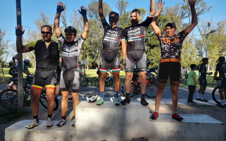 Podio para Gerardo Haz en el circuito de Lobos.