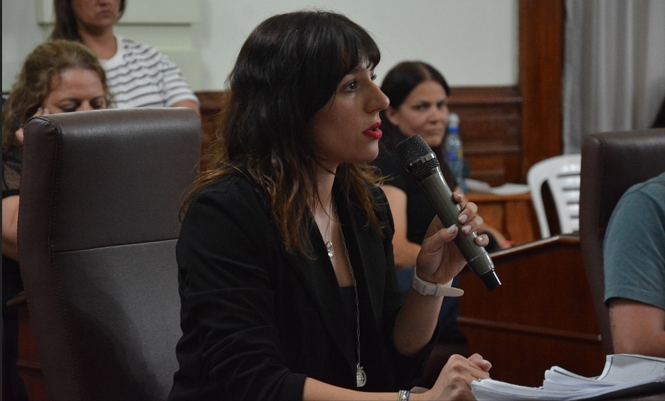 “El ejecutivo bonaerense sumó una cuota más al Impuesto Inmobiliario Rural teniendo medio provincia inundada y en Chivilcoy, estamos discutiendo por 110cc de gas oil que equivalen a $140”