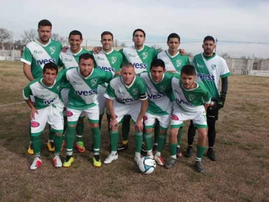 Futbol
Gimnasia, Florencio Varela y Social de Moquehuá son los tres líderes del Clausura