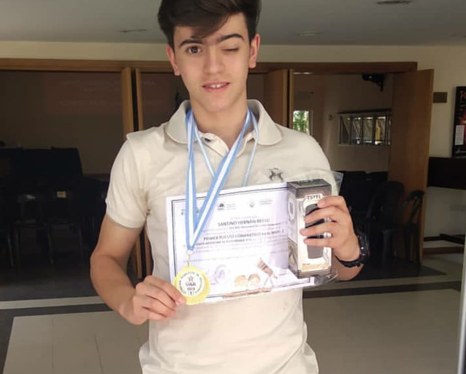 Final Nacional 
Santino Besso, medalla dorada en las Olimpíada de Astronomía
