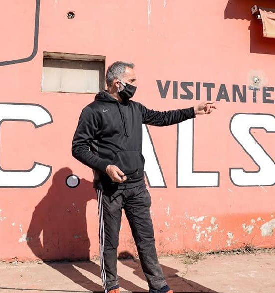 Dr. Leandro Févola 
“Molesta mucho lo que pasó, pero más nos duele"