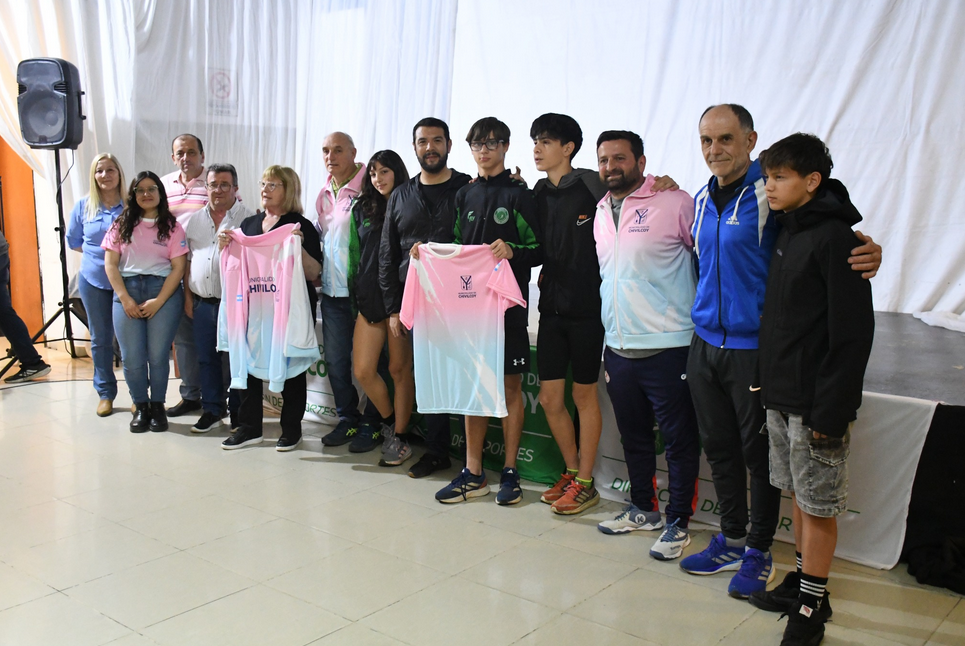 “Estamos muy contentos de anunciar que este año hemos superado la cantidad de clasificados del 2024 e iremos a esta etapa final con 276 deportistas”, resaltó Fedato