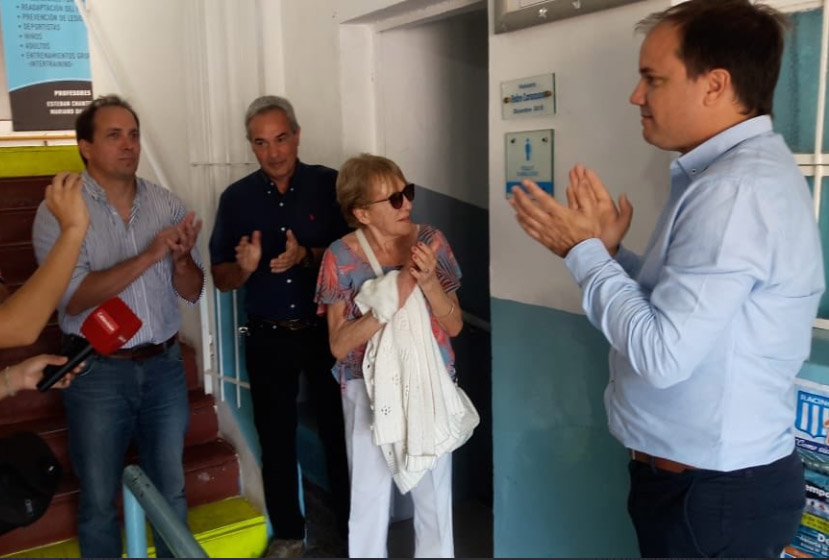 Racing Club
Inauguraron los vestuarios de la pileta de natación, lleva el nombre de Pedro Caranzano