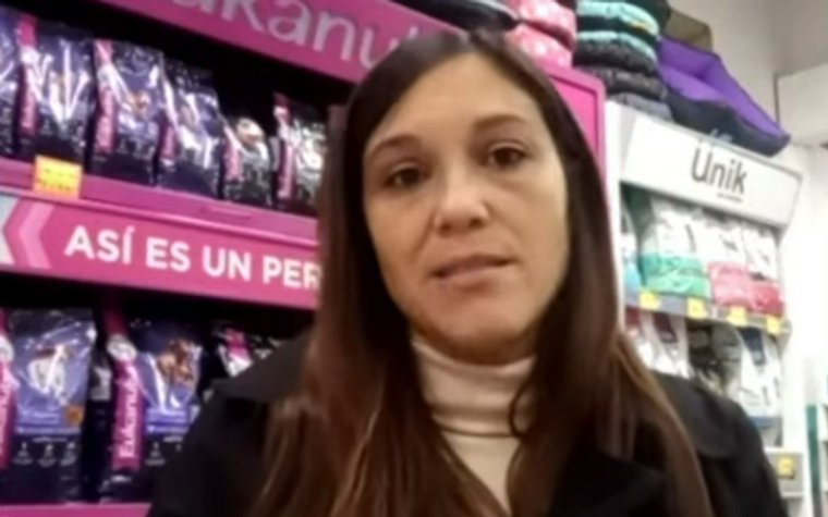 “La vacunación antirrábica es muy importante, tenemos que tomar conciencia debido a que es una enfermedad zoonótica que se transmite de perros o gatos a los seres humanos y es muy peligrosa”