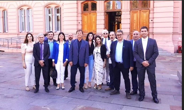 “Lo más destacable y sorprendente fue la convocatoria al denominado ‘pacto de mayo’ donde cambió el eje de la discusión política que no lo esperaba ni la oposición”
