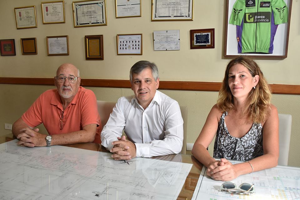 Acceso y charlas
Importantes anuncios para el Parque Industrial y Cecoinse
