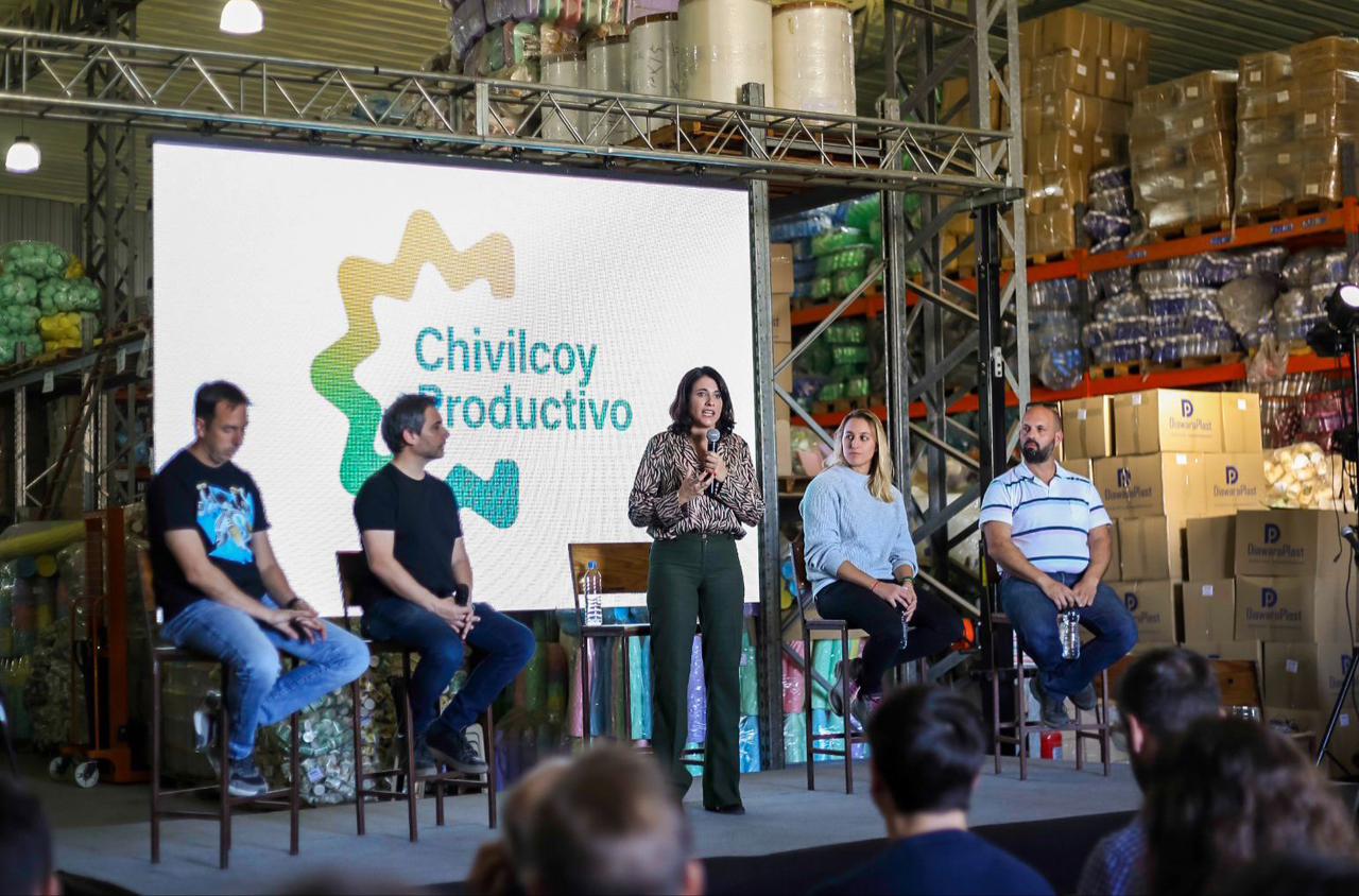 Nos une el objetivo de trabajar para que Chivilcoy se desarrolle y crezca