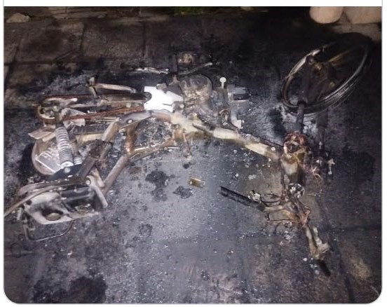 9 de Julio: investigan un incendio vehicular intencional en Sarmiento al 2000