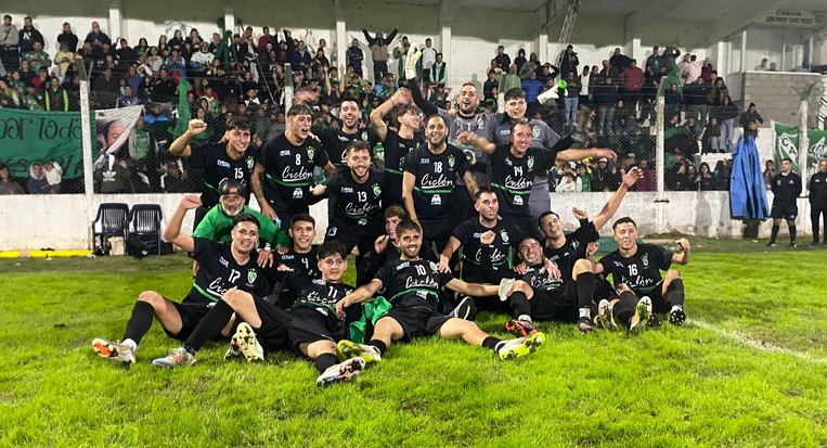 Cinco clubes ya confirmaron sus nombres en los cuartos de final del Torneo Apertura de Primera División.