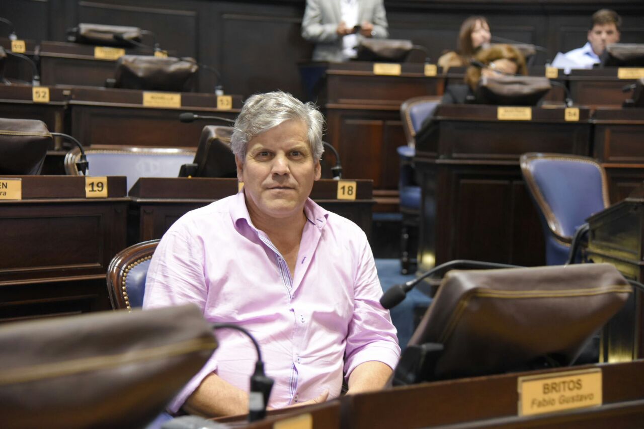 Fabio Britos
“Las medidas globales deben ser tomadas por el gobernador y los intendentes ir adecuánd