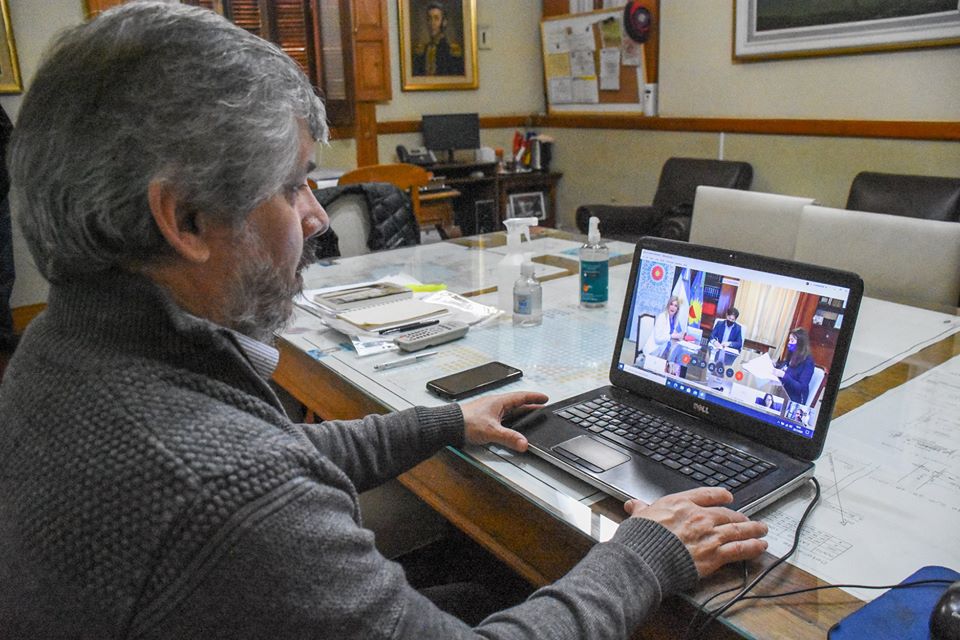 Fortalecer estrategias y recursos
Presentación del Programa “Comunidades sin violencia”
