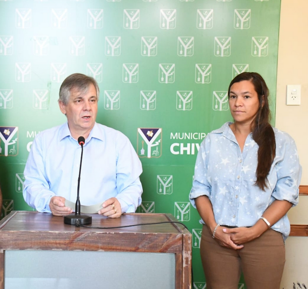 “Decidimos adelantar el dinero para que las obras puedan concretarse en la época de receso escolar"