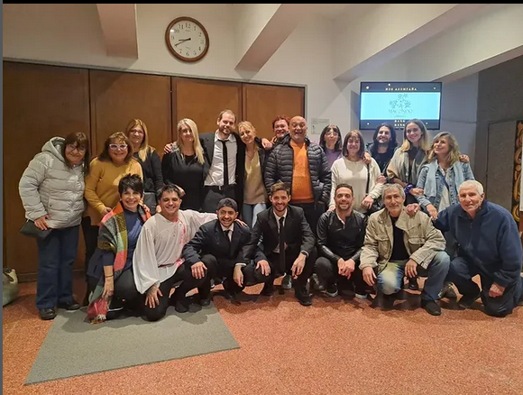 Agrupación Artística Chivilcoy en pleno festejo de sus 110 años de actividad ininterrumpida
