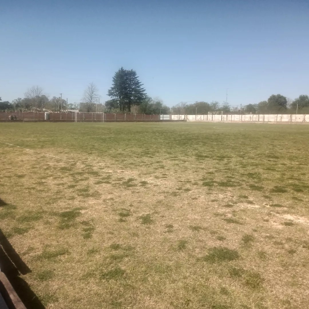 Florencio Varela recibió la habilitación provisoria de su estadio, este año podrá debutar como local con su Primera División.