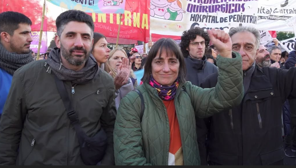 “Es muy importante la representación de la Izquierda en los ámbitos legislativos para que haya una voz independiente y una presencia que denuncie los enroques que se armen en su interior”