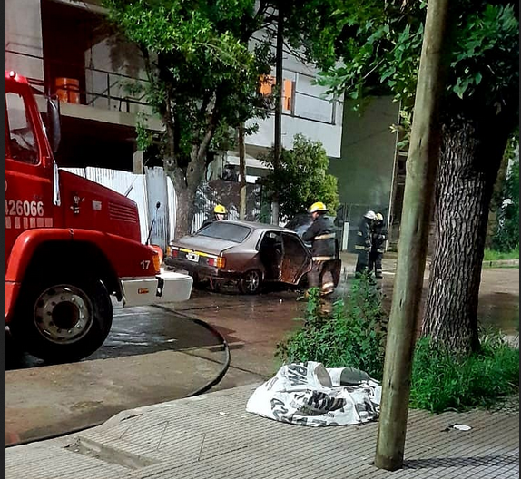 En apenas 2 días de marzo, se registró el primer incendio vehicular y ocurrió en la zona urbana.