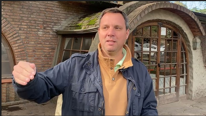 Pablo Ginestet de Carbap: "Los municipios recaudan y no gastan en caminos rurales"