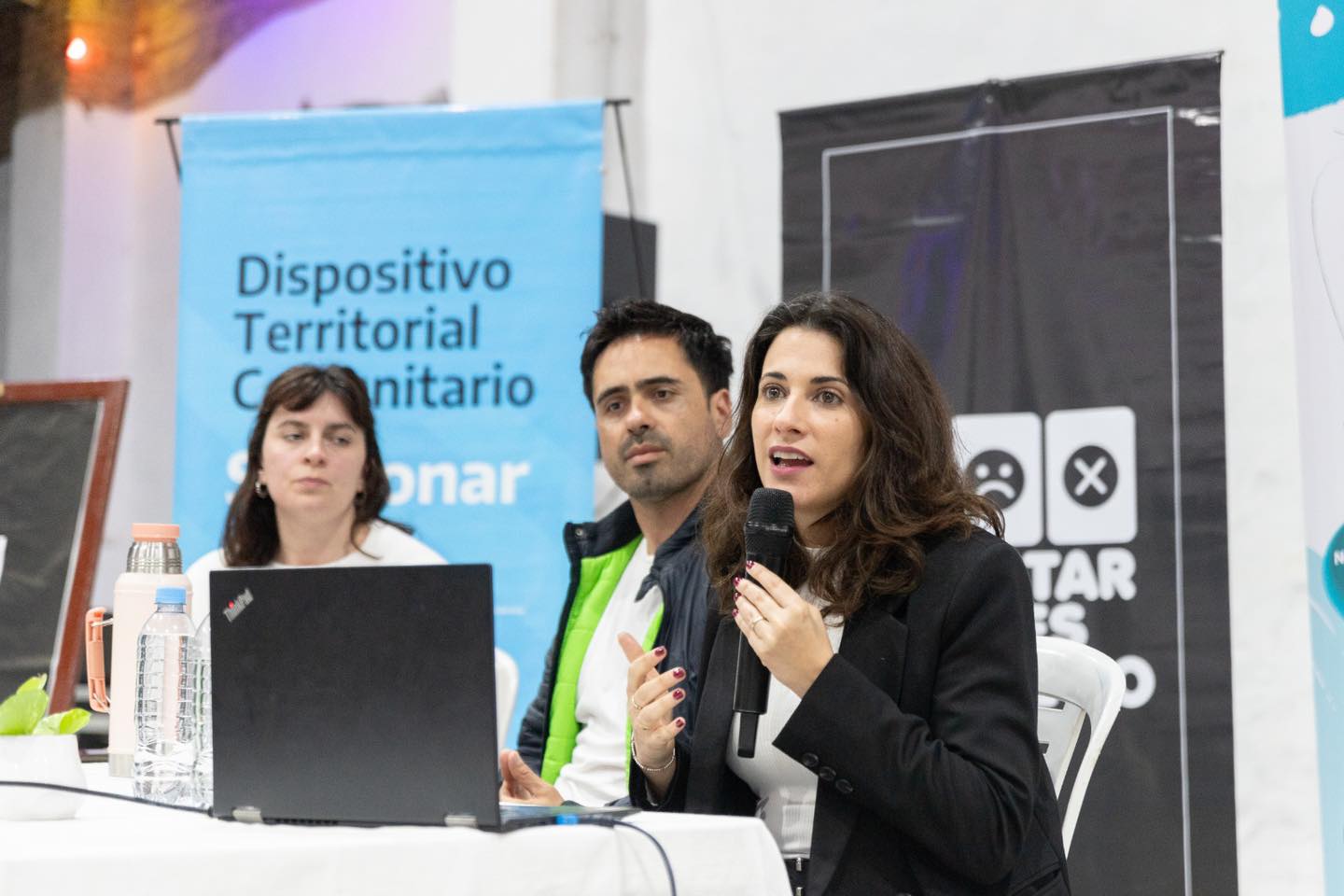 “Para nosotros es fundamental seguir generando estos espacios de diálogo y acción para proteger el bienestar de los adolescentes y jóvenes”