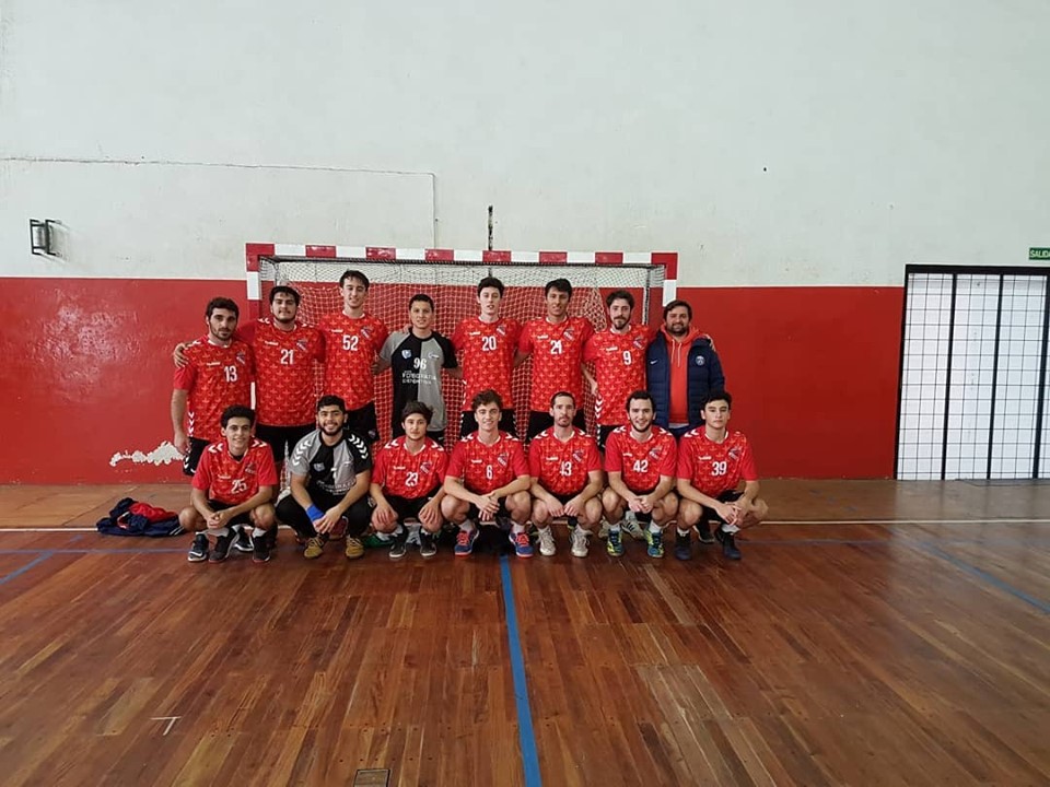 Handball
Independiente se adjudicó la medalla de bronce en el Regional de Adultos
