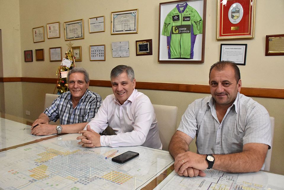 Carlos Acuña
“Si no se recupera el poder adquisitivo del trabajador no hay consumo, y si no hay cons