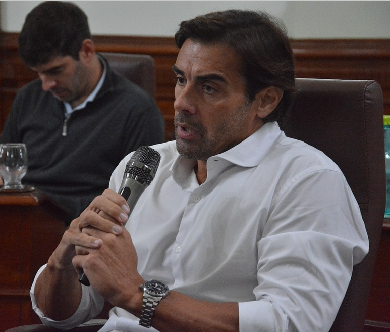 “Mi anhelo es que podamos ir hacia un lugar que sea beneficioso para la ciudad más a partir de diciembre cuando ingresen concejales que tienen contacto con el gobierno nacional y provincial"