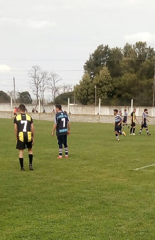 Fútbol
Independiente es el único líder y ahora también el único invicto que tiene el Clausura