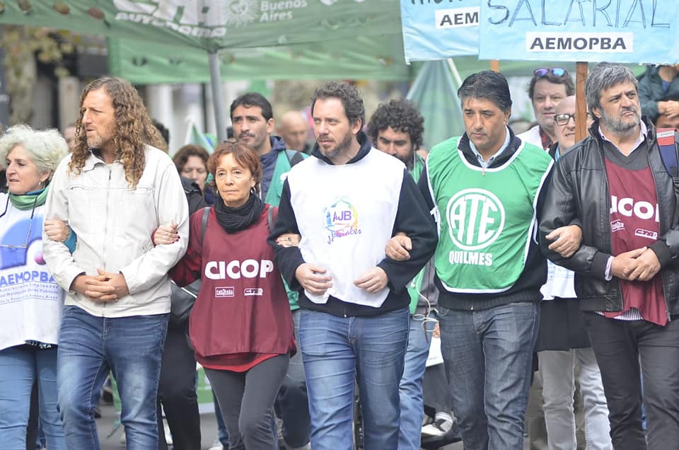 Pablo Abramovich
“Deben ofrecer un aumento salarial digno para los 600 mil estatales de la provincia