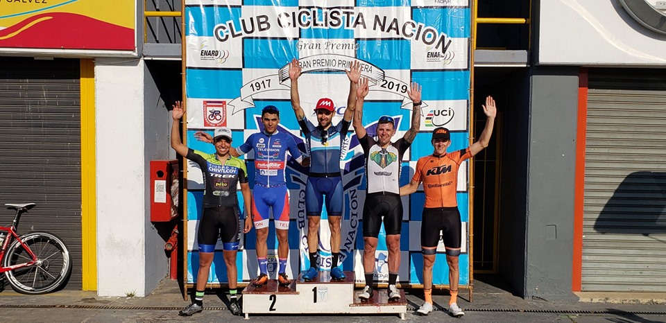 Ciclismo

Sebastián Tolosa se impuso en el ‘Oscar y Alfredo Galvez’, Martínez arribó cuarto