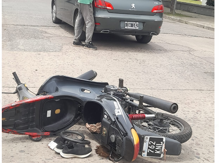 Falleció la motociclista que el martes había protagonizado un siniestro vial en avenida De Tomaso y calle 28.