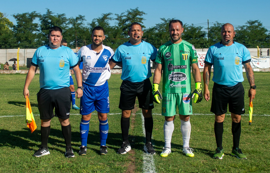 Cerámica y Varela empiezan a dirimir qué equipo de Chivilcoy llegará a los octavos de final de la Copa Federación