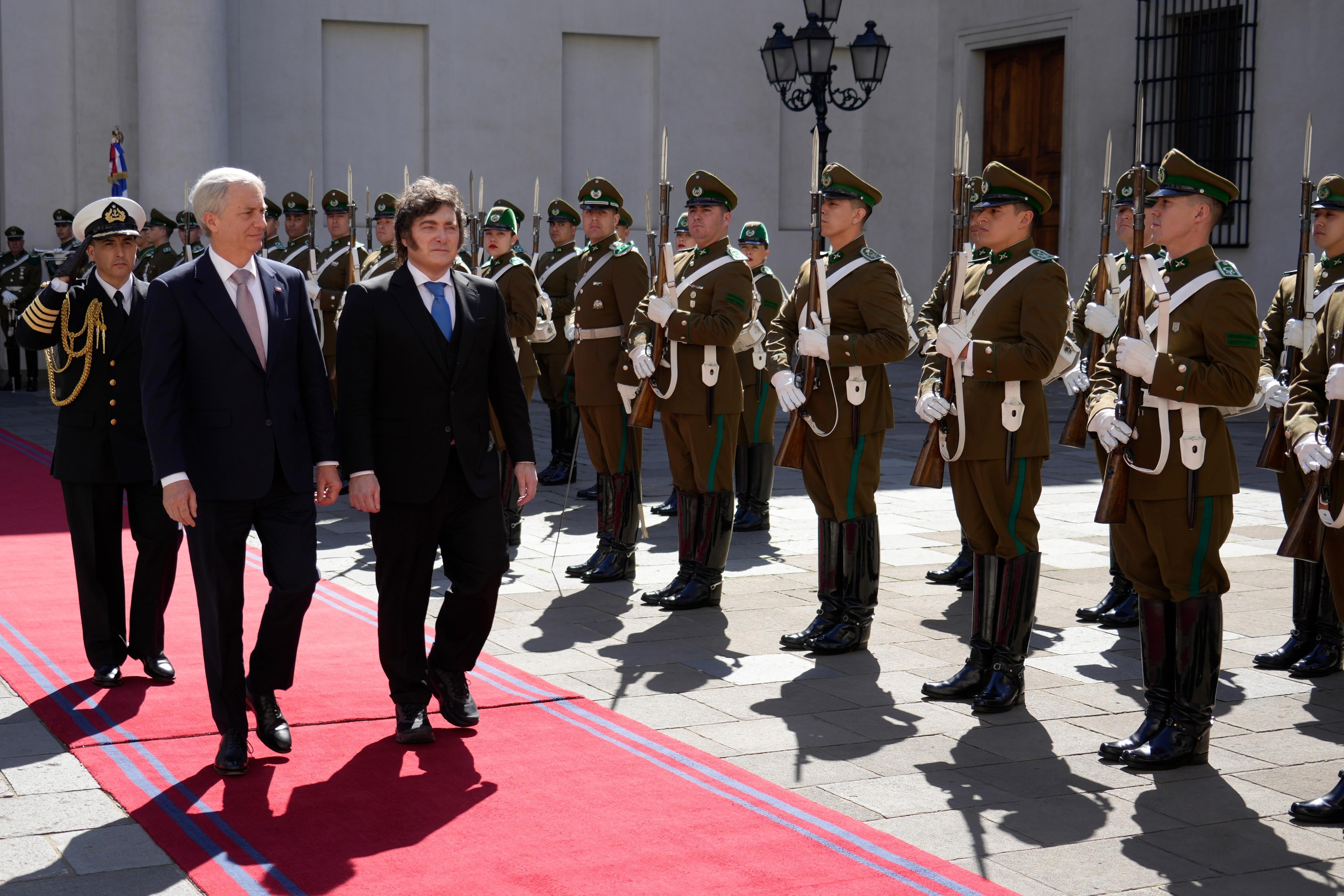 Tensión entre Argentina y Chile por la nueva ruta comercial marítima hacia Malvinas