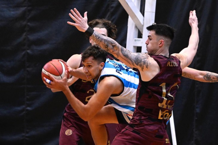 Ciclista y Racing clasificaron en la sede de Lanús y están en las semifinales de la Liga Argentina.