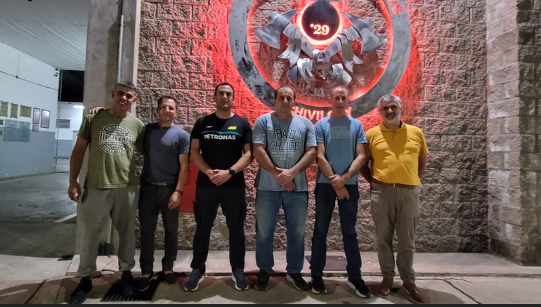 Una dotación de Bomberos Voluntarios viaja a Bahía Blanca para llevar un tercer camión con donaciones