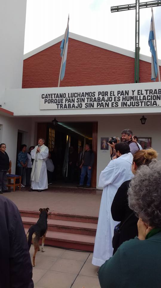 Anfiteatro Municipal 
Todas las comunidades católicas de la zona celebrarán el don de ser Iglesia