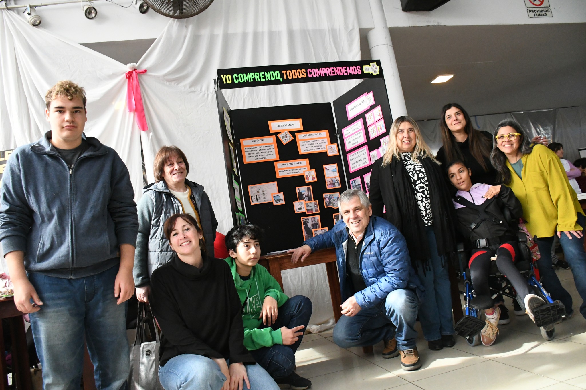 “Este espacio fue pensado para encontrarnos y mostrar todo lo que hacemos en estas instituciones educativas”