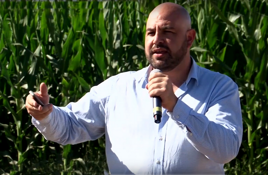 “Los rendimientos que estamos teniendo, principalmente en zona núcleo, son favorables y se pudieron hacer cosechas con un buen contenido de humedad antes que empiece todo el período de lluvias”