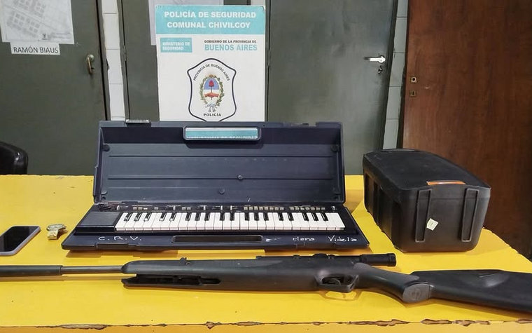LA POLICÍA COMUNAL REALIZÓ UN ALLANAMIENTO, SECUESTRÓ ELEMENTOS Y DETUVO A UN HOMBRE