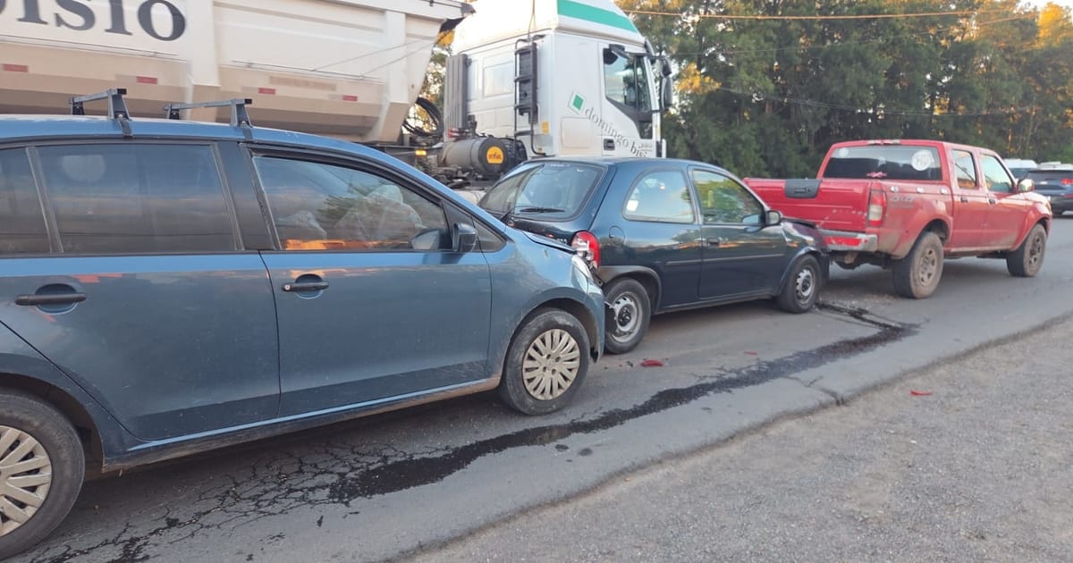 Pergamino: choque múltiple en la ruta 188 dejó un conductor herido
