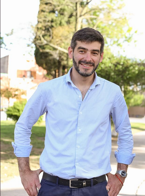 “Es un problema que actualmente existe en relación a que el casino está en la escuela, está en el club, está en el recreo, en la casa y las 24 horas del día al alcance de las manos de los jóvenes”