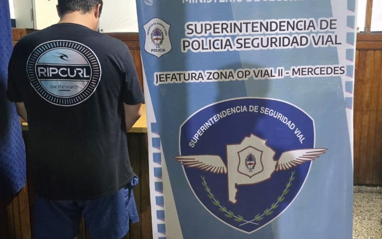 LA POLICÍA VIAL DE CHIVILCOY DETUVO A UNA PERSONA Y SECUESTRÓ COCAÍNA