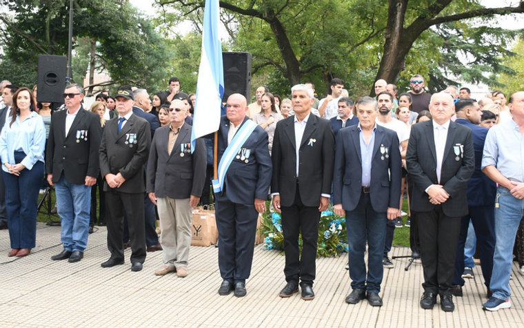 El pedido de Oscar López a la Vicepresidenta: Hacer todo lo posible “para que la Bandera Argentina vuelva a flamear en Malvinas”