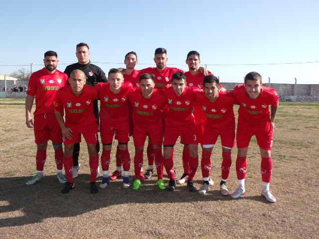 Fútbol
Independiente se mantiene firme en la cima, Gimnasia es ahora único escolta