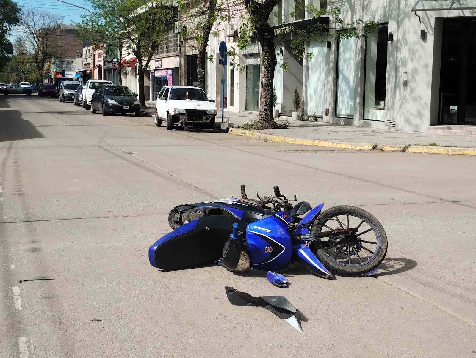 Chacabuco: choque entre dos vehículos en pleno centro de la ciudad