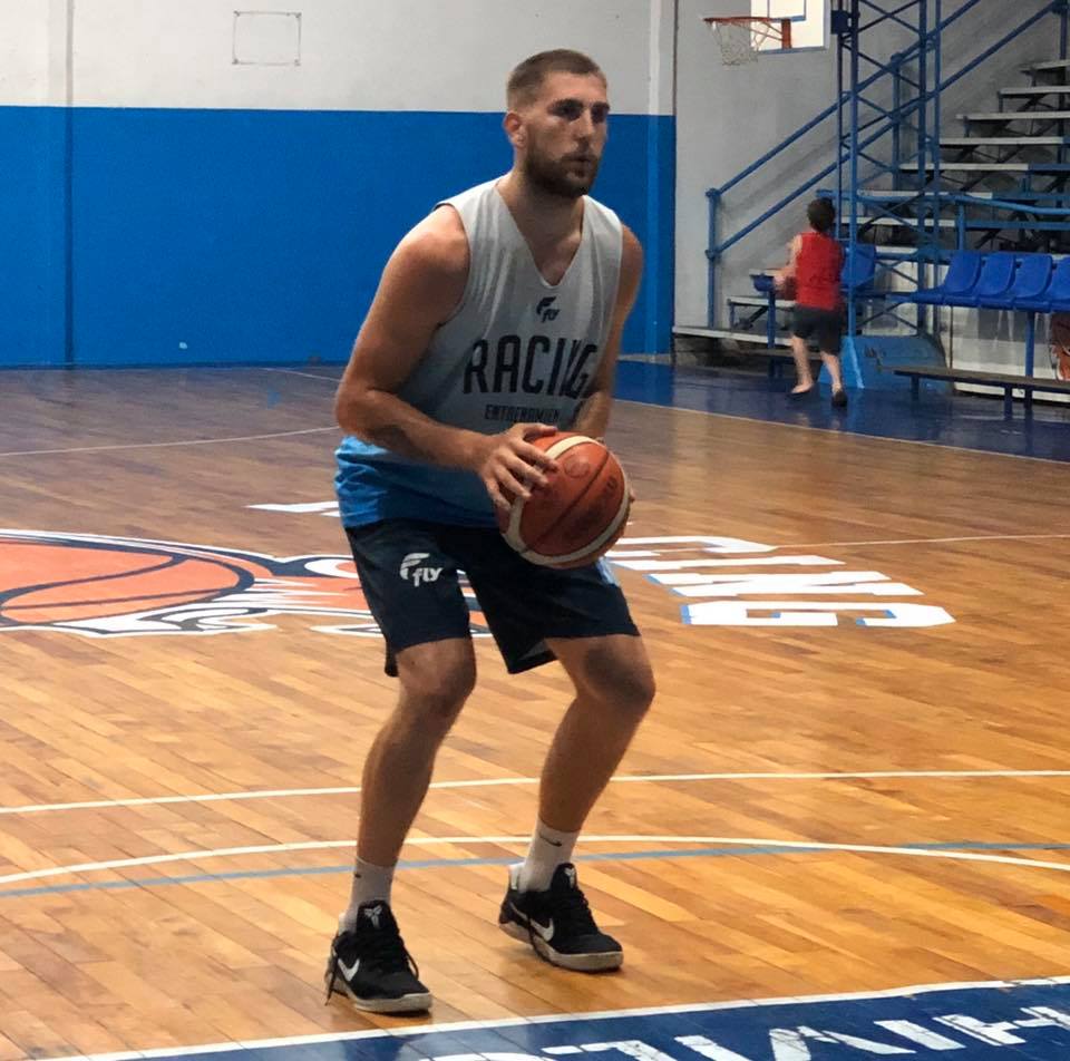 Básquet
Con Ariel Ramos y sin Evan Milligan, Racing retomó sus entrenamientos